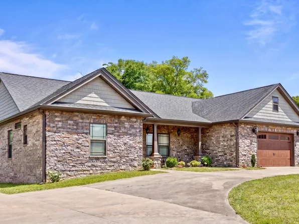352 Tennessee St, Ringgold, GA 30736