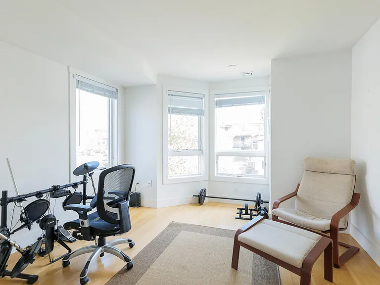 66 Hooker St #66 — Photo 19