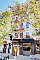 969 Columbus Avenue in Manhattan Valley