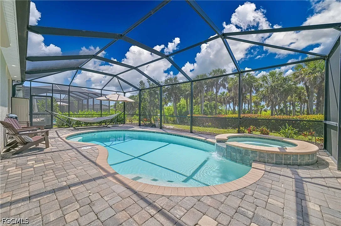 4 bed, 3.0 bath, 2032 sqft, $7,500 — Photo 1