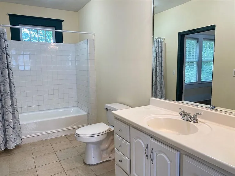 175 Park Dr NW — Photo 26