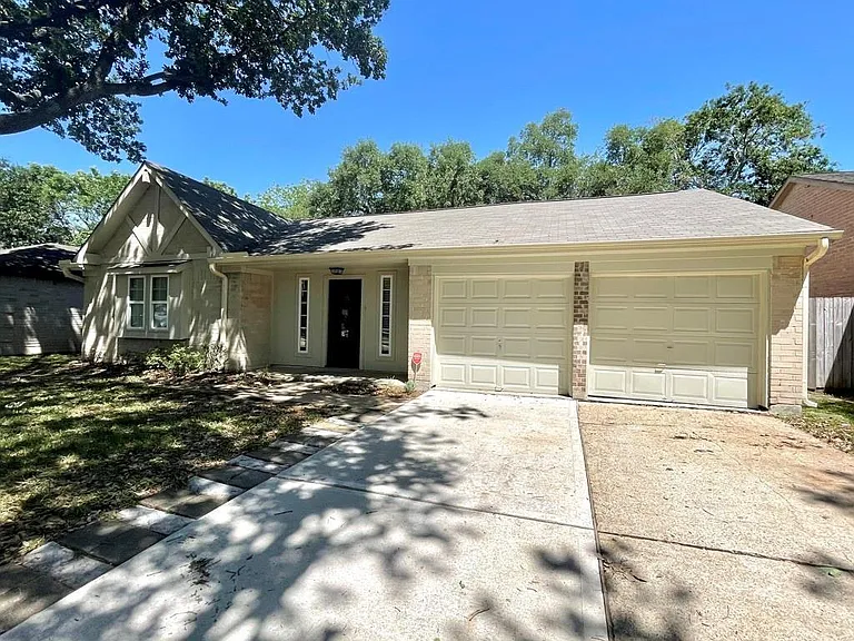 22526 Carter Moir Ln — Photo 1