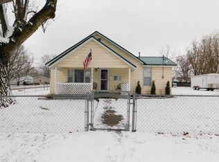 418 E Washington St, Seymour, MO 65746