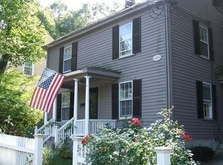 1058 Beacon St #1056, Newton Center, MA 02459