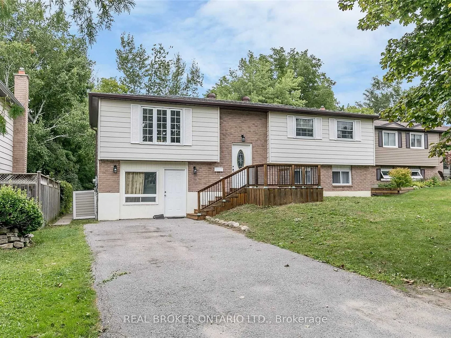 3 bed, $2,250 — Photo 1