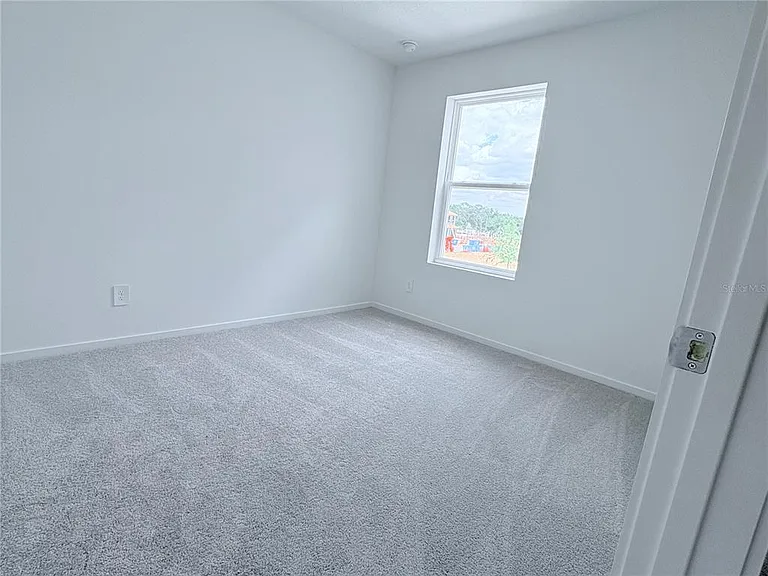 866 Lynx St — Photo 22
