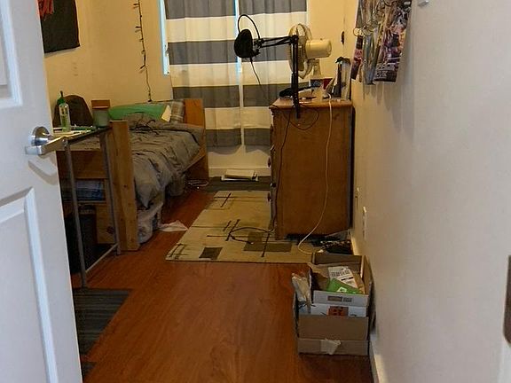 5th image of 1611 W Montgomery Ave #A
