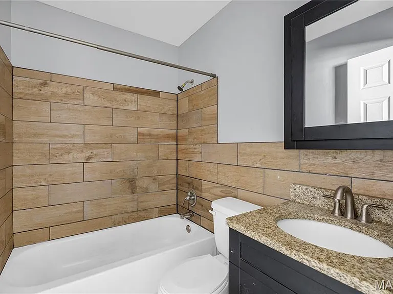 9713 Dennis Dr — Photo 13