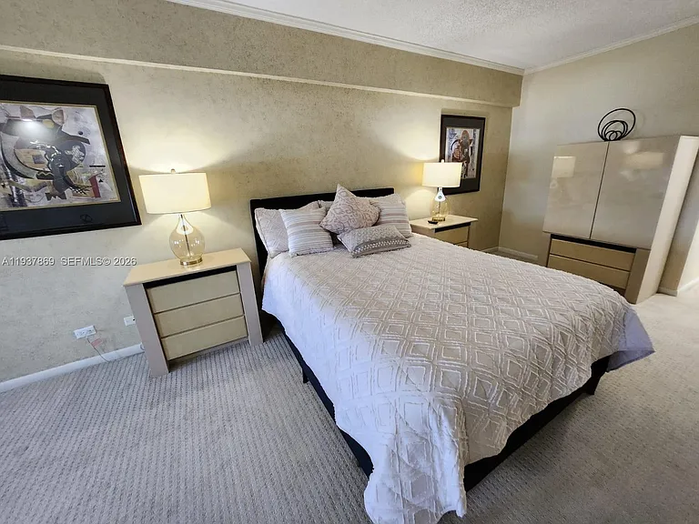 2301 Collins Ave #1026 — Photo 16