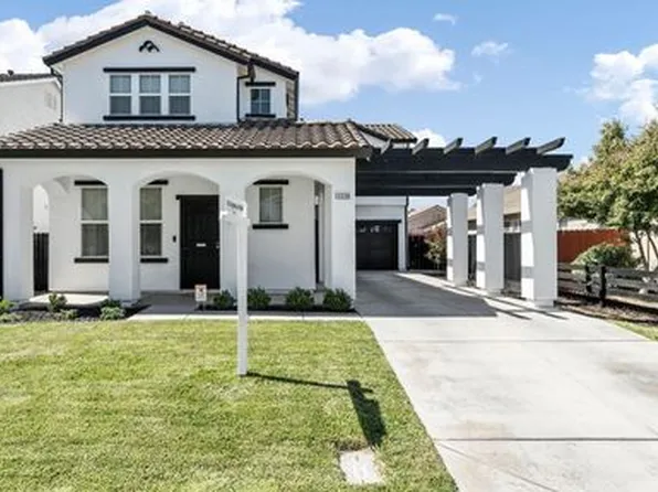 2220 Tahoe Timber Way, Riverbank, CA 95367