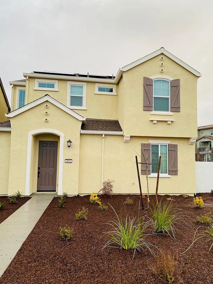 3052 Mohawk Way photo 1