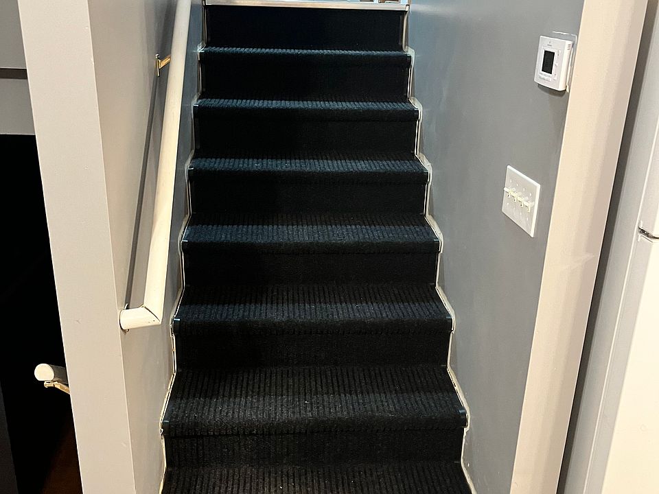 1st image of 1325 Williams Ave #1325