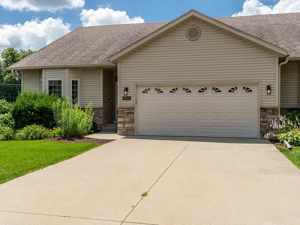 1513 Boulder Creek Ct, Rockford, IL 61108
