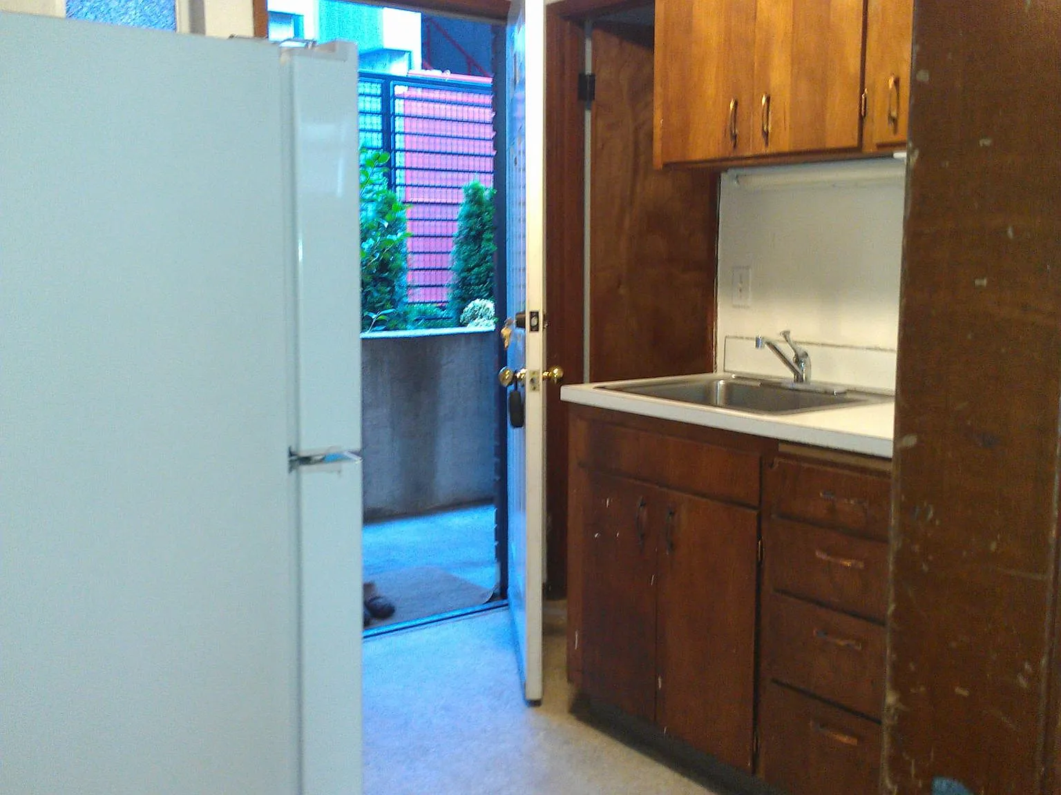 2 bed, 580 sqft, $1,800 — Photo 2