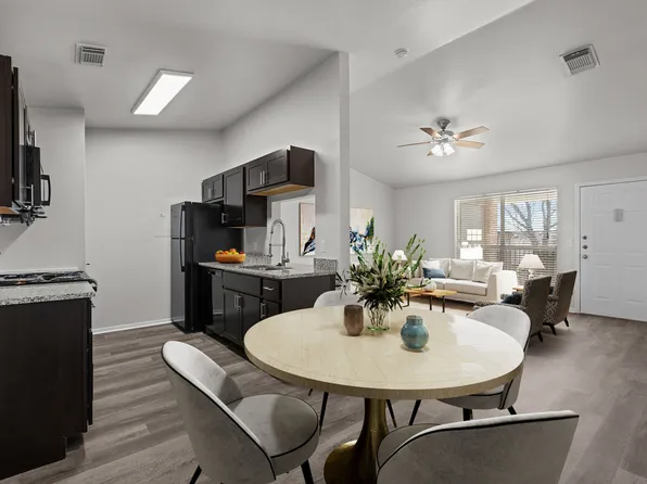 Encino Park Apartments