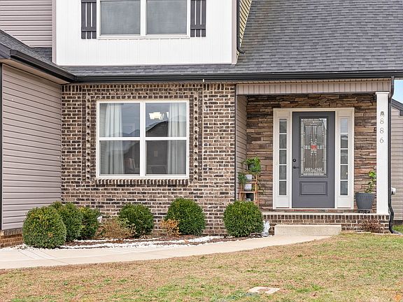 4th image of 886 Wild Elm Ct