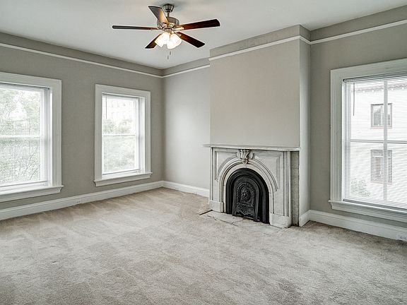 5th image of 17 E Grace St APT F