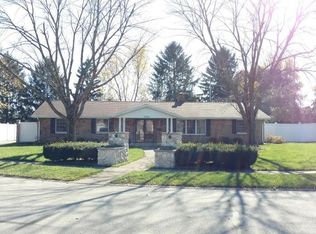 1426 McCurdy Ct, Fairborn, OH 45324