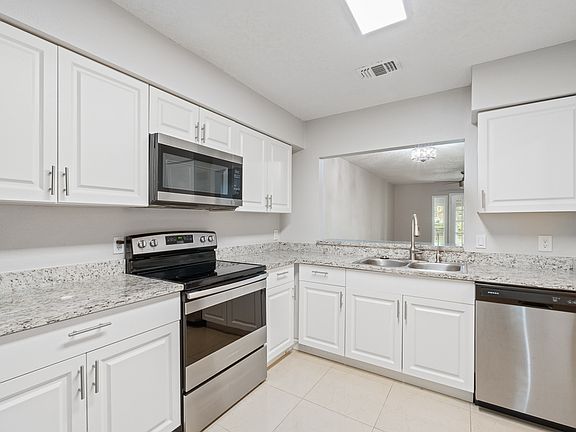 5th image of 4304 Middlebrook Rd #4304
