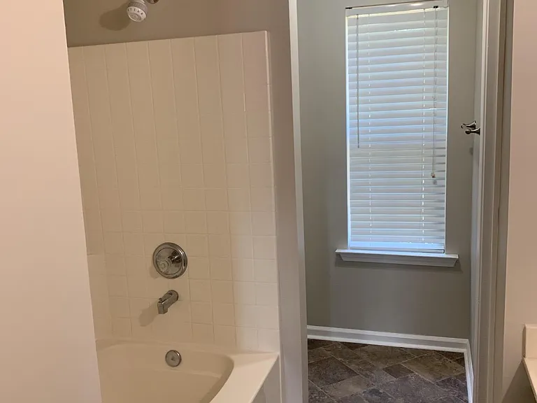 117 Ashby Cross Ct — Photo 28