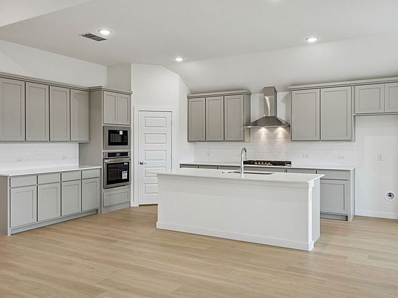 7th image of this home