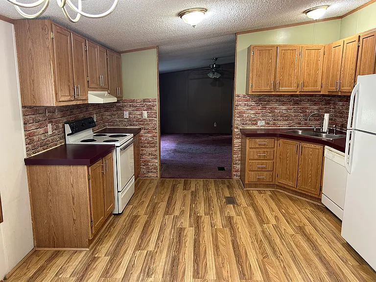 1227 Ford Hwy — Photo 6
