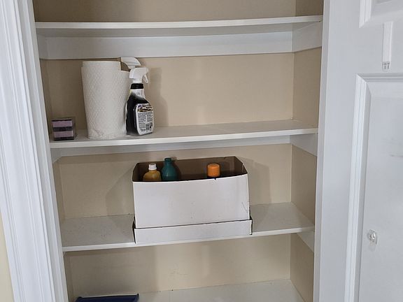 Kitchen Pantry