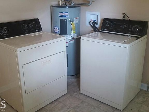 2nd image of 110 Glenn Dr