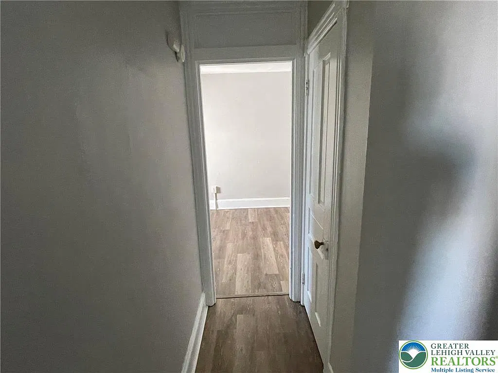 1 bed, 1.0 bath, 600 sqft, $1,150 — Photo 3