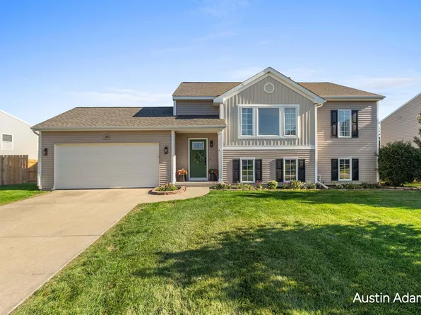2058 Waler Dr, Hudsonville, MI 49426