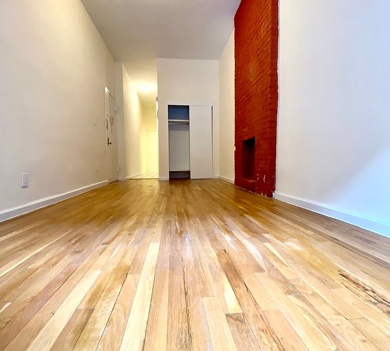 2nd image of 433 E 83rd St #1V