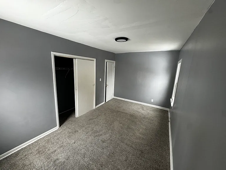 2781 S Park Ave #1 — Photo 2