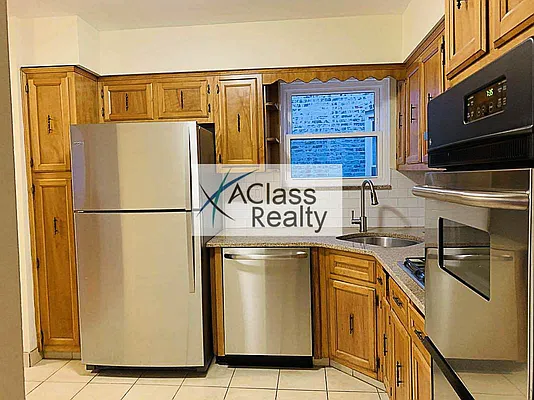 Rented by A Class Realty International | media 17