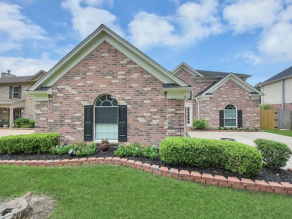 3rd image of 4118 Windjammer Ct