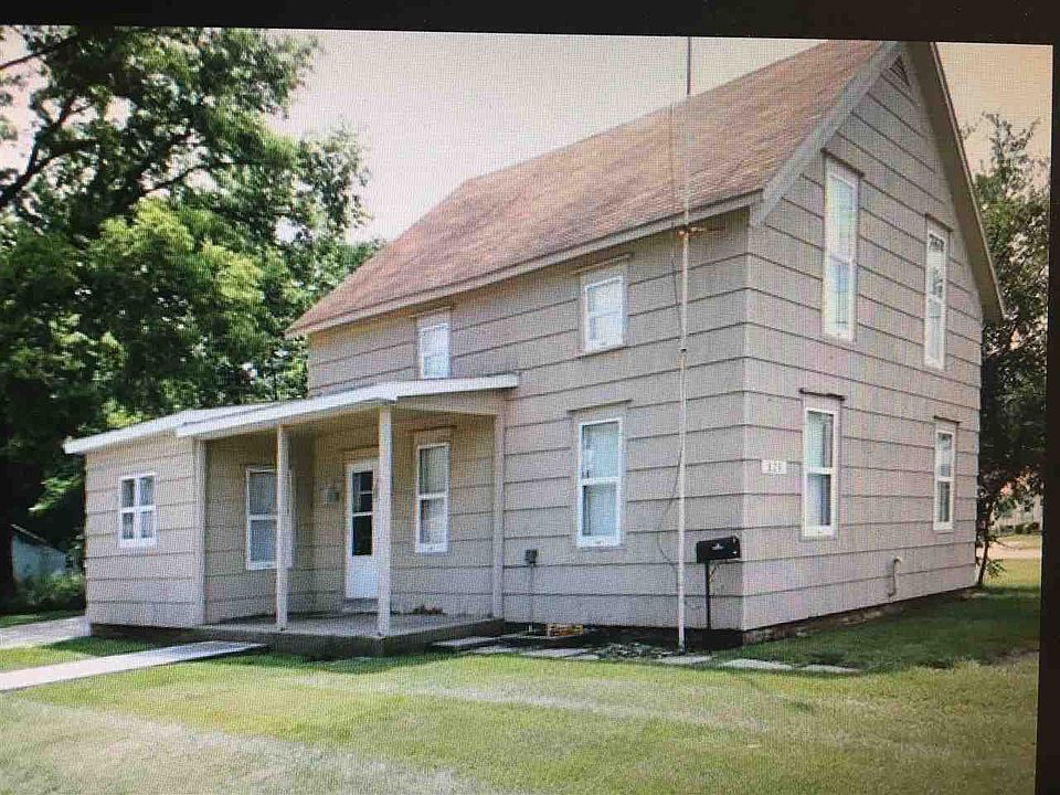 1st image of 829 McPherson St