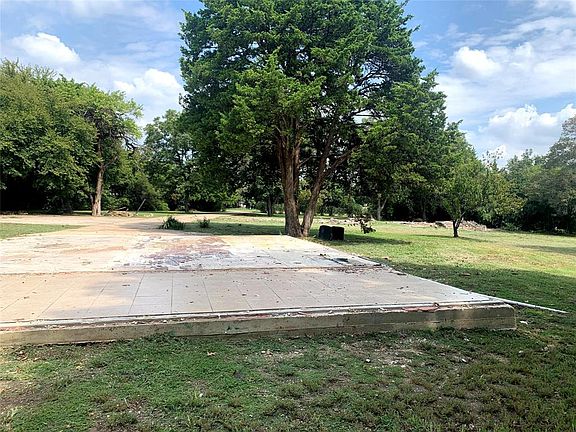 4th image of 709 Hilltop Cir Lot 22