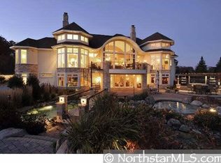 8020 Ridge Ct N, Maple Grove, MN 55311