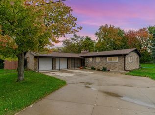 1799 E River Rd, Midland, MI 48640