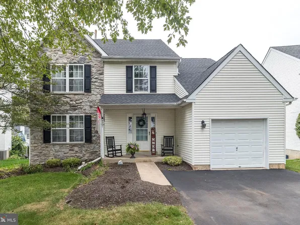 4201 Sir Andrew Cir, Doylestown, PA 18902