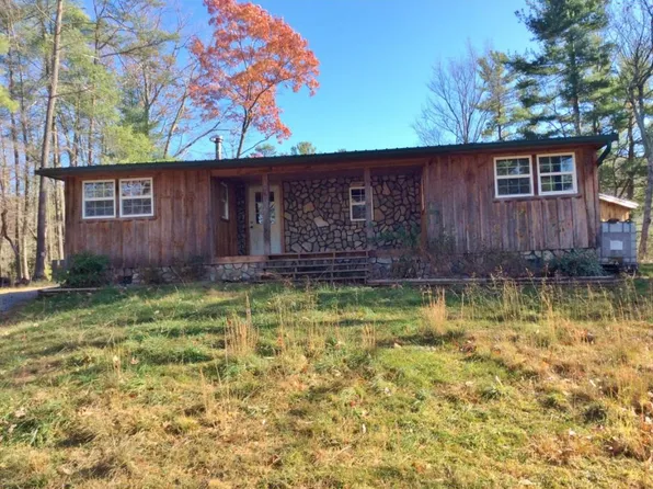 150 Wetzlar Rd, Unicoi, TN 37692