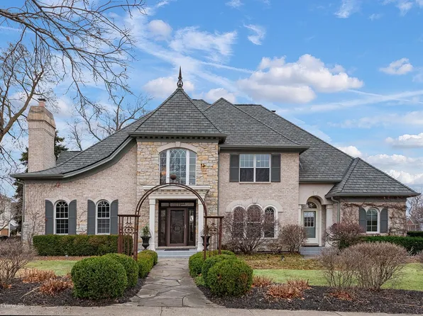 734 Highview Ave, Glen Ellyn, IL 60137