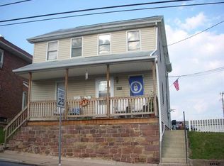 37 S Main St, Dover, PA 17315