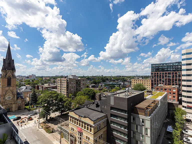 525 Adelaide St W #1111 — Photo 18