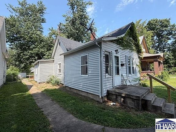 2nd image of 1936 N 11th St