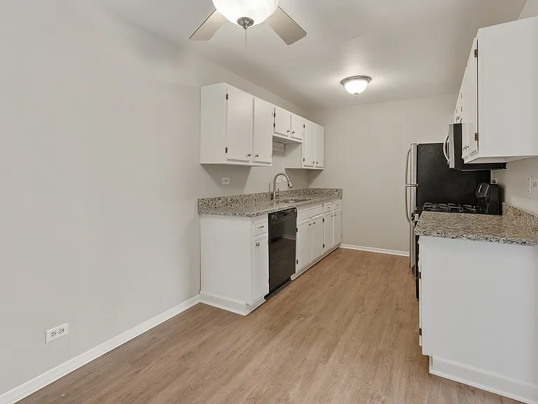 332 Park Ridge Ln #5-B — Photo 10