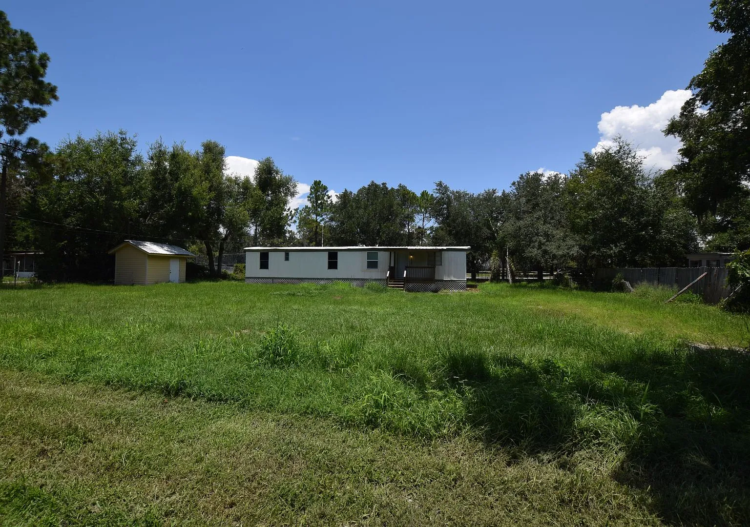 2 Bedroom 1 Bath Mobile Home For rent at 5101 N. Kaliga Drive St. Cloud FL 34771. — Photo 1