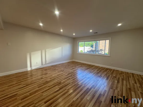 27 4th Ave, Pelham, NY 10803