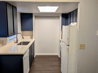 1706 E 56th St APT 3, Tacoma, WA 98404
