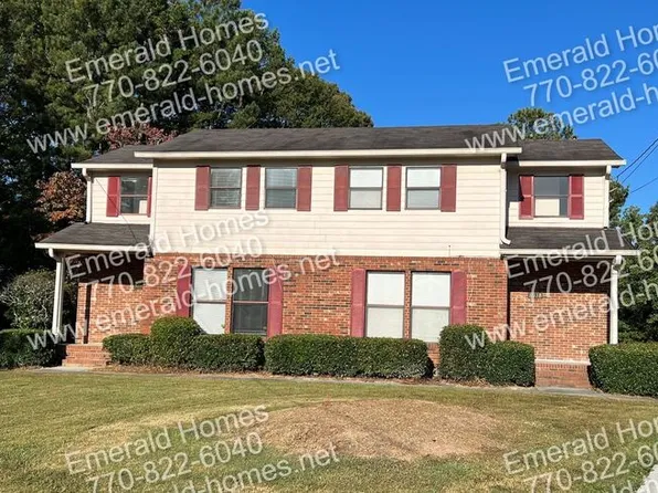 3113 Dove Ct, Snellville, GA 30078