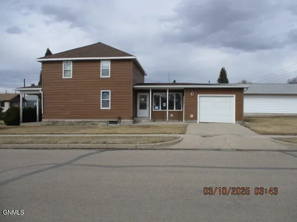 401 N 1st St, Linton, ND 58552